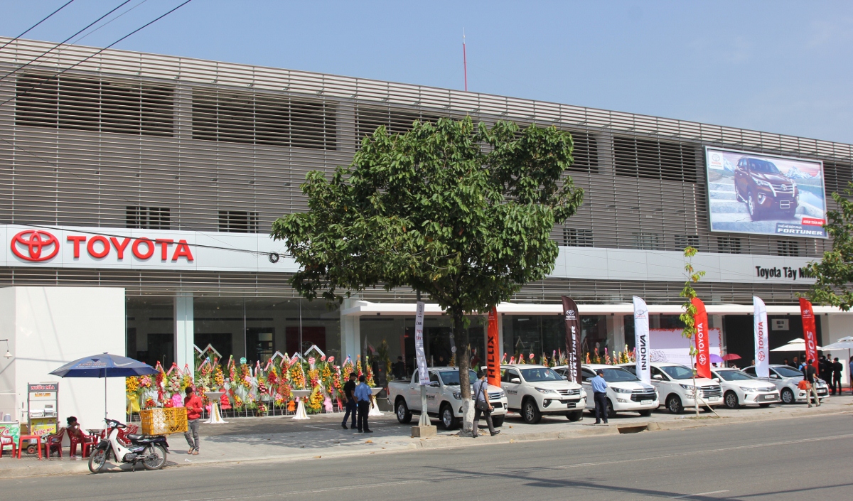 Khai trương showroom Toyota Tây Ninh quy mô 55,5 tỷ đồng